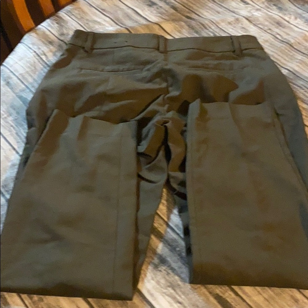 Women’s capris